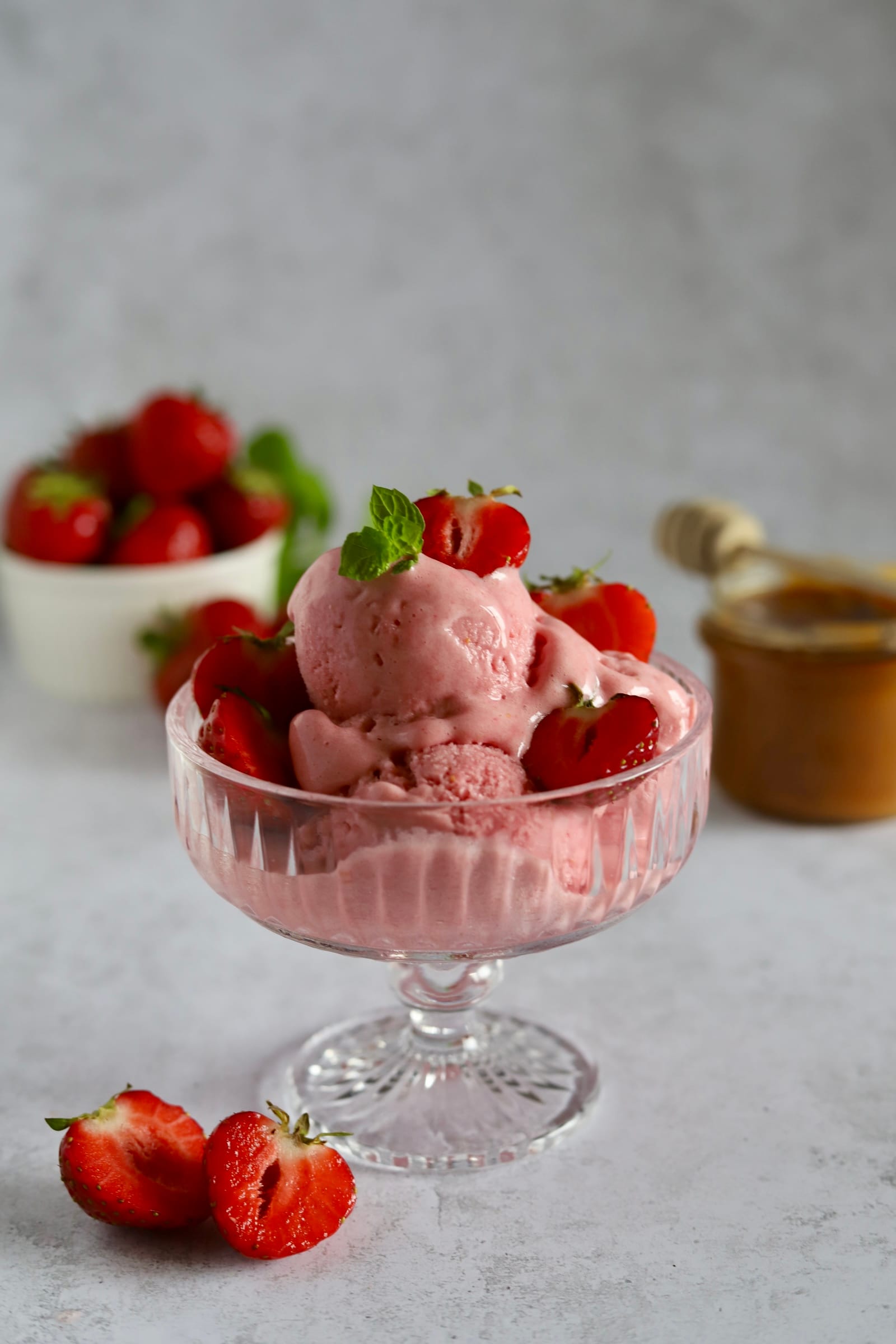 Zdrowe lody truskawkowe
