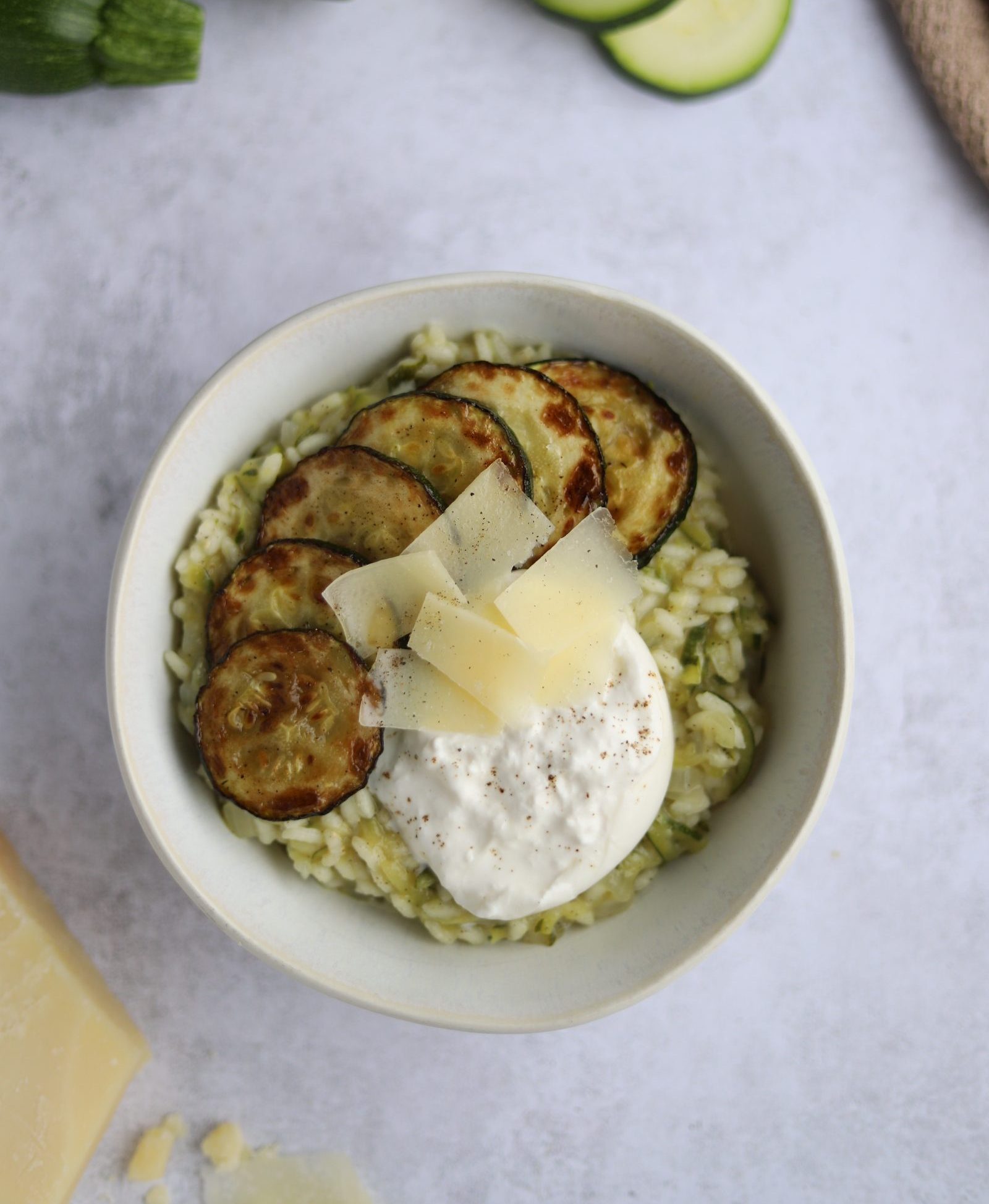Risotto cukiniowe z burratą
