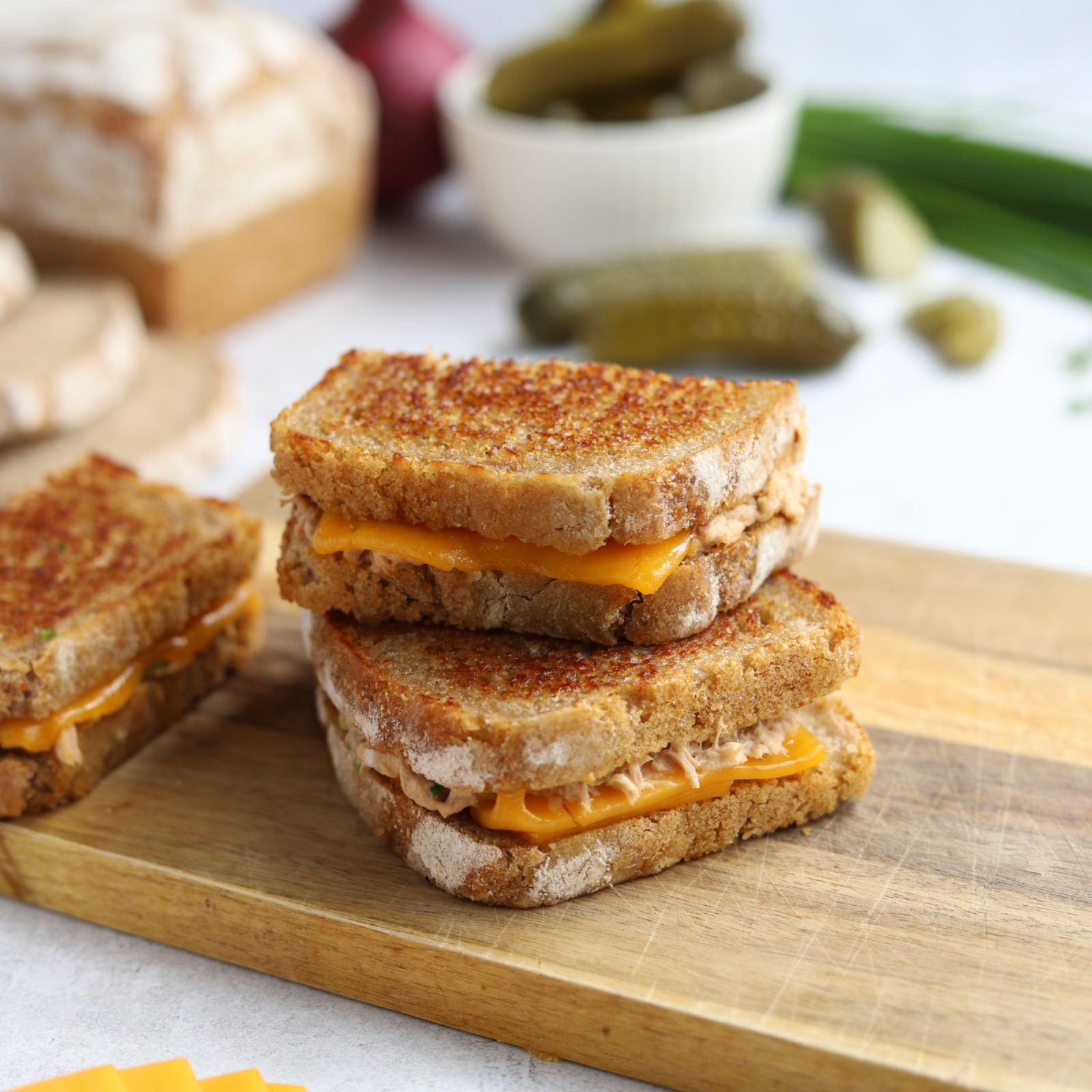 Tost tuna melt